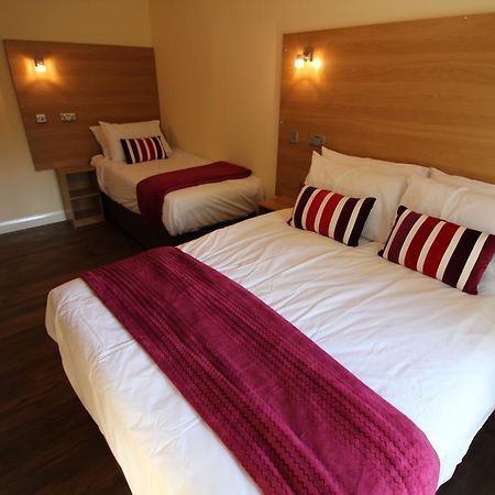 Salisbury Renovated Apartment เบลฟาสต์ ภายนอก รูปภาพ